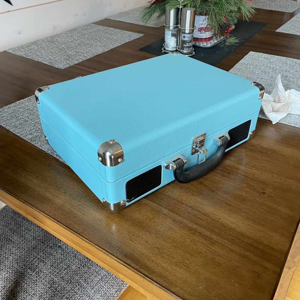 Victrola record player and records